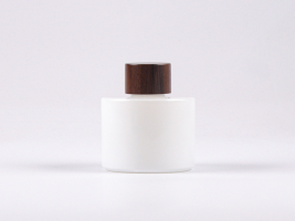Weissglasflasche Lilly 130 ml - Schraubverschluss Walnut